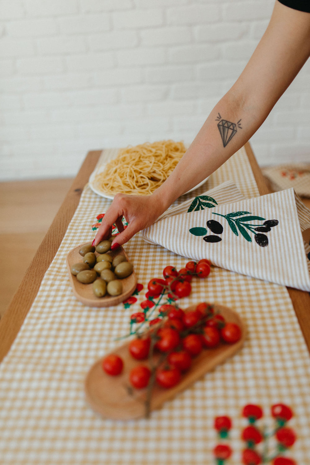 Mang – Julie Peach